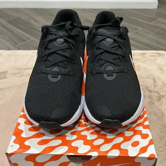 Nike Shoes Nike Renew Run Usm1 Poshmark